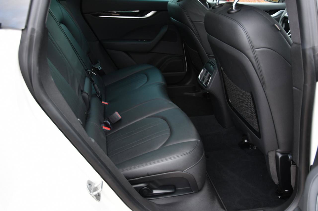 Used 2023 Maserati Levante Modena AWD/4WD image 22