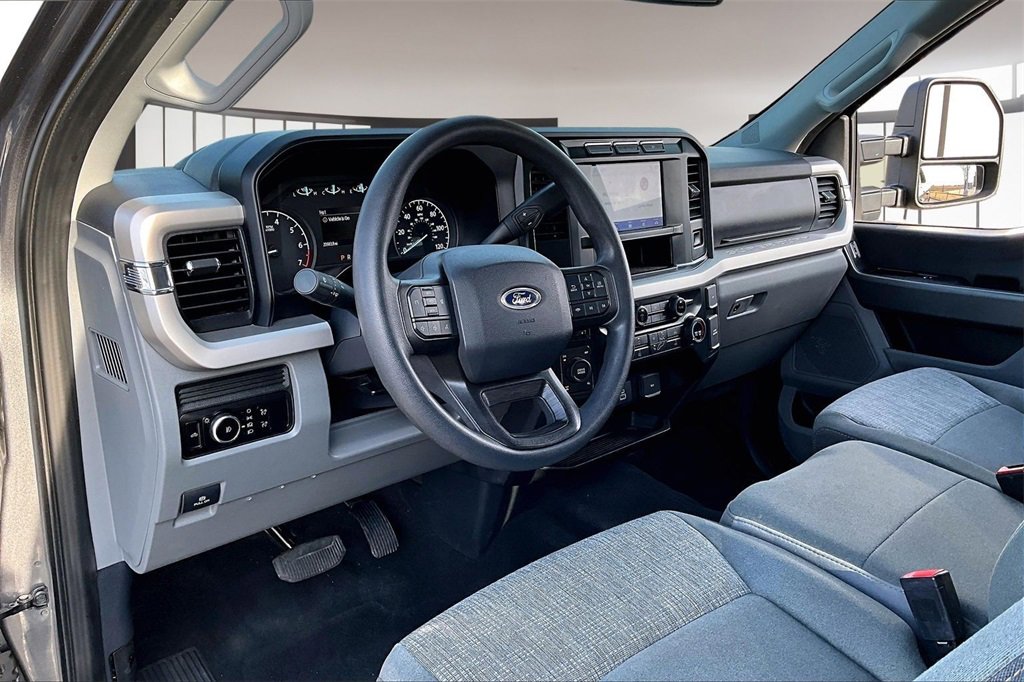 Used 2023 Ford F250 XLT image 13