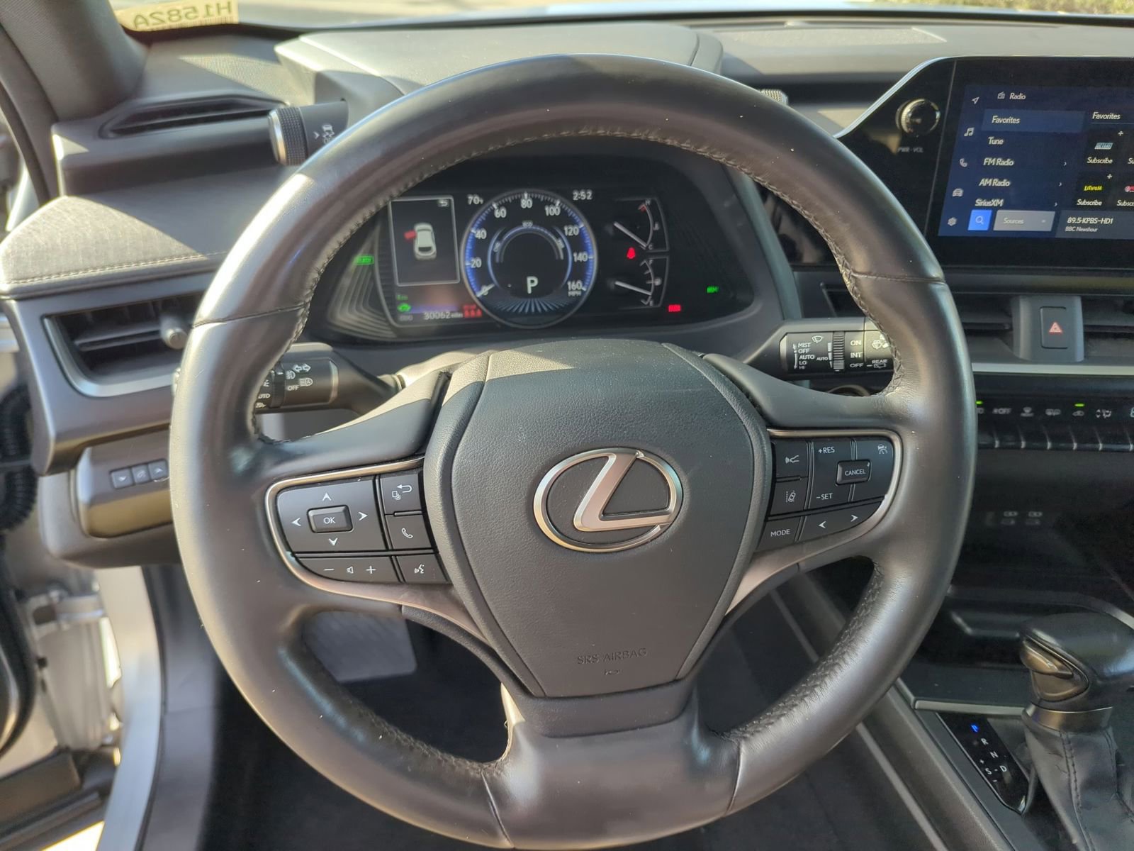 Used 2023 Lexus UX 250h F Sport image 15