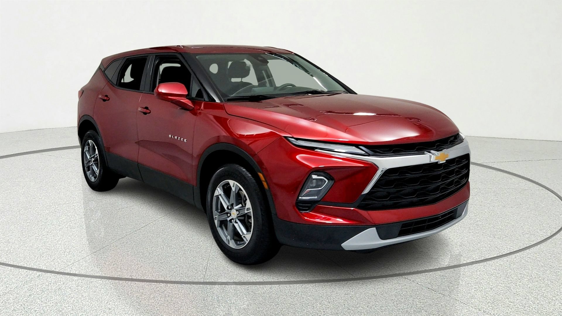 Used 2024 Chevrolet Blazer LT w/ LPO, Floor Liner Package FWD image 7