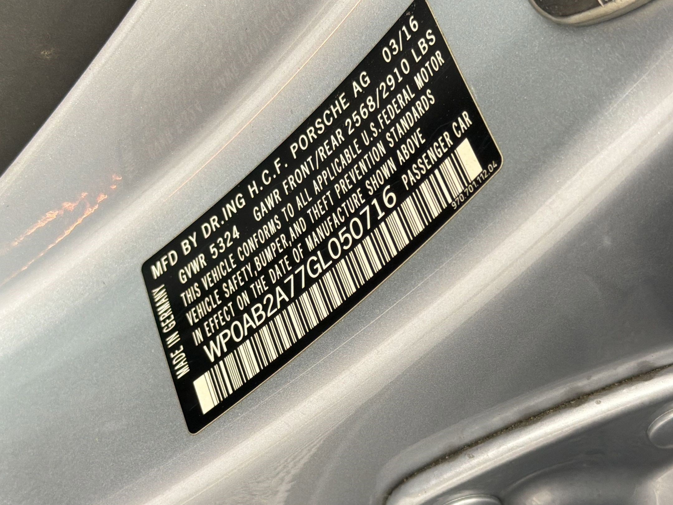 Used 2016 Porsche Panamera S image 31