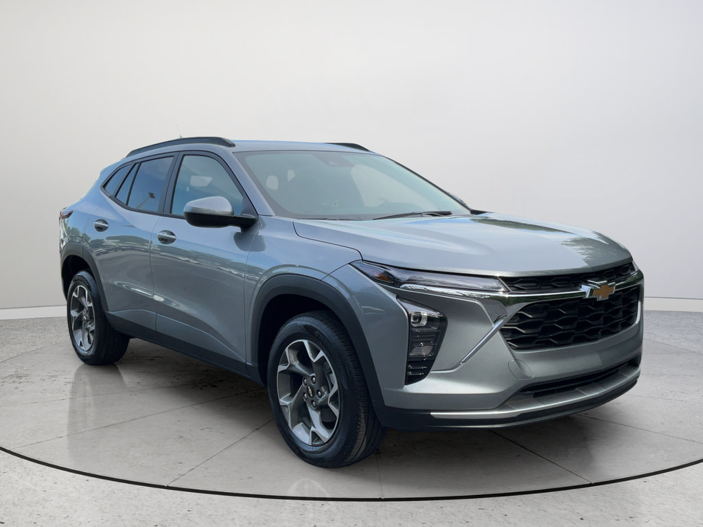 New 2026 Chevrolet Trax LT FWD image 1
