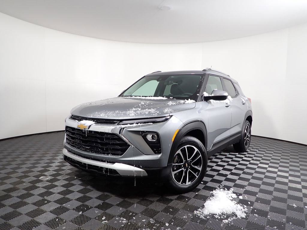 New 2026 Chevrolet TrailBlazer LT w/ LT Cold Weather Package image 2
