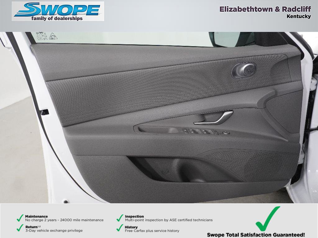 New 2026 Hyundai Elantra Hybrid FWD image 13
