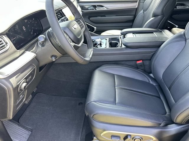 New 2026 Jeep Grand Wagoneer Limited AWD/4WD image 23