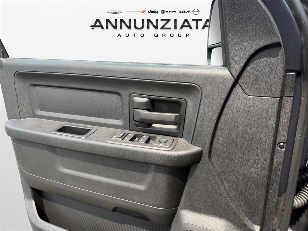 New 2025 RAM 2500 Tradesman image 28