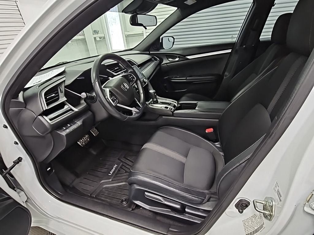 Used 2020 Honda Civic Sport image 11