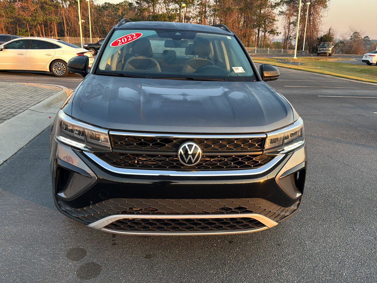 Used 2022 Volkswagen Taos S w/ IQ Drive S Package image 7