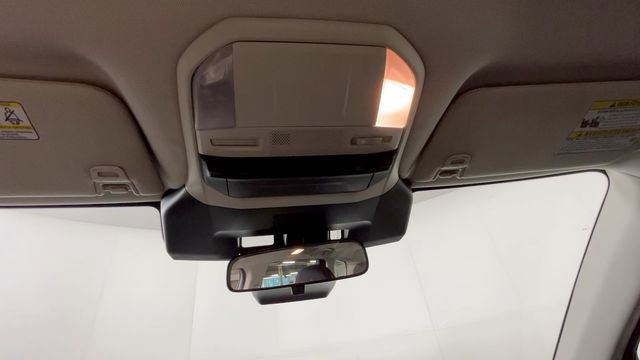 Used 2023 Subaru Ascent 8-Passenger AWD/4WD image 37