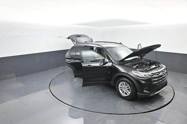 New 2026 Ford Explorer Active image 35
