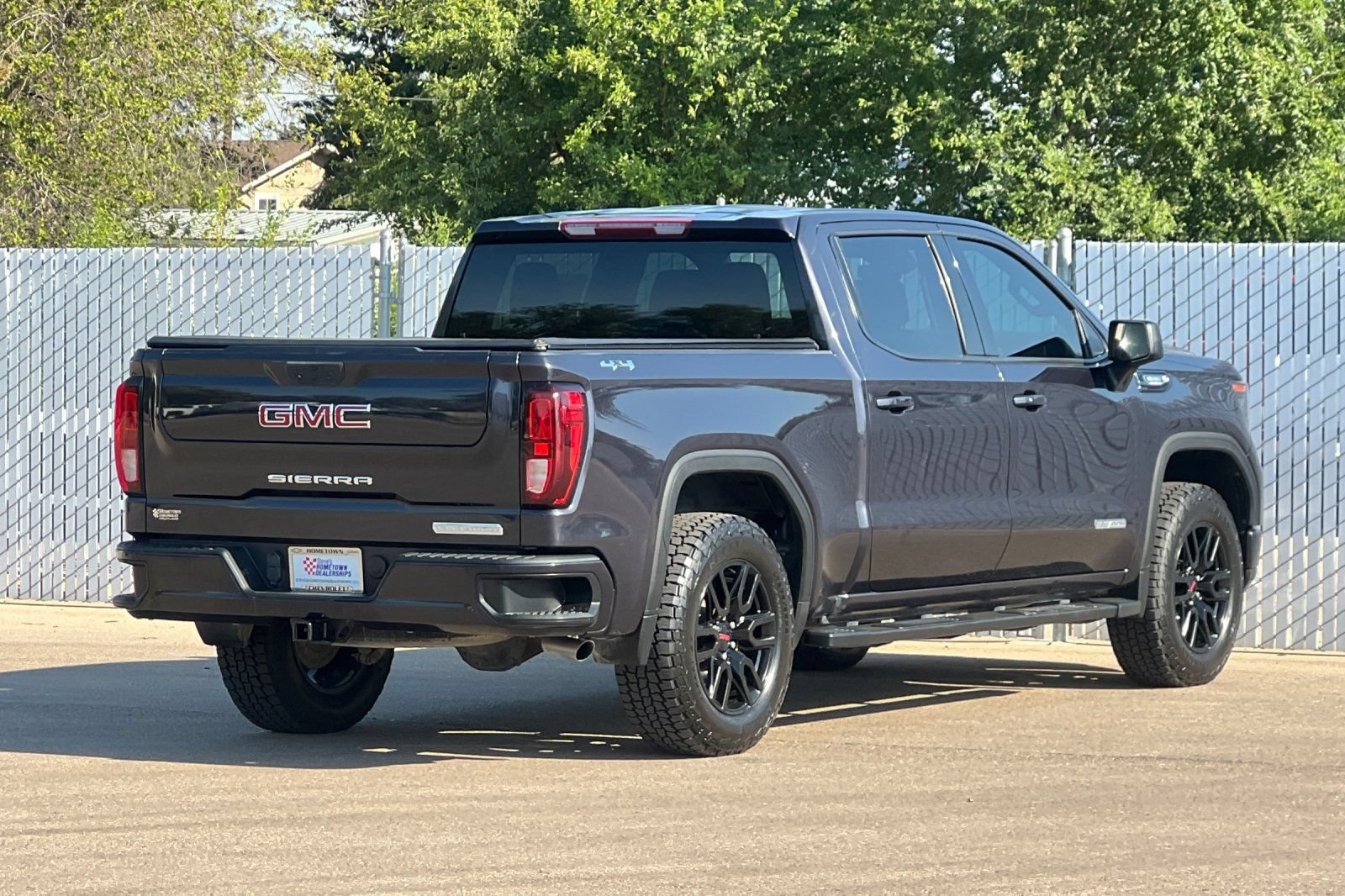 Used 2022 GMC Sierra 1500 Elevation AWD/4WD image 4