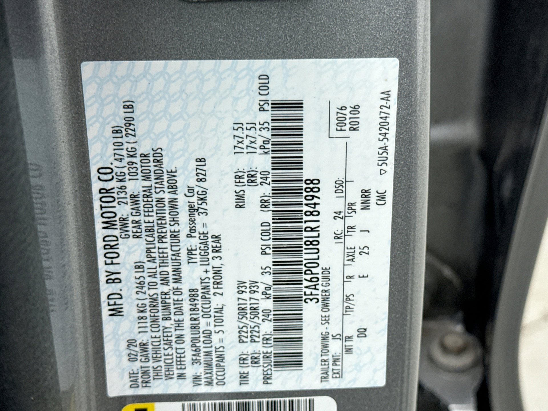 Used 2020 Ford Fusion SE image 12