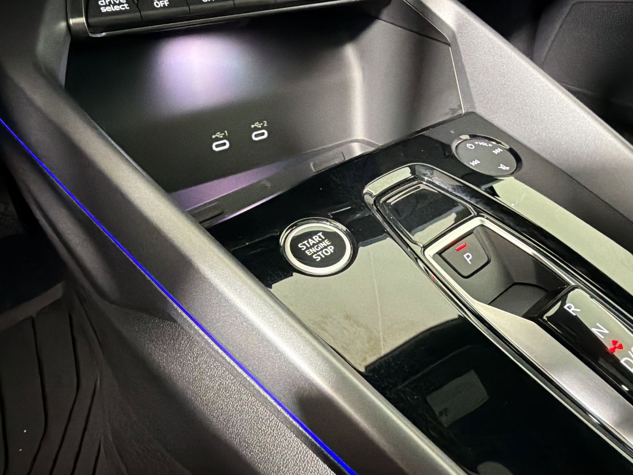 Certified 2025 Audi A3 2.0T Premium w/ Convenience Package image 25