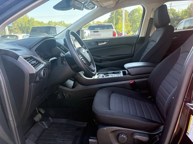 Used 2024 Ford Edge SE AWD/4WD image 9
