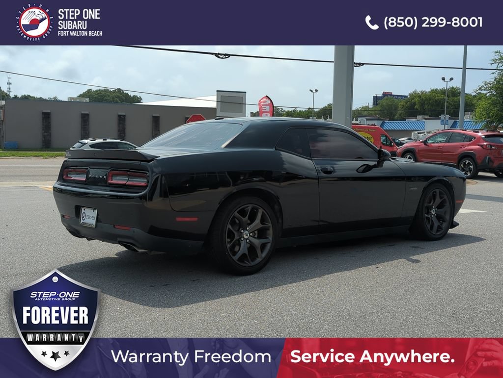 Used 2019 Dodge Challenger R/T RWD image 7