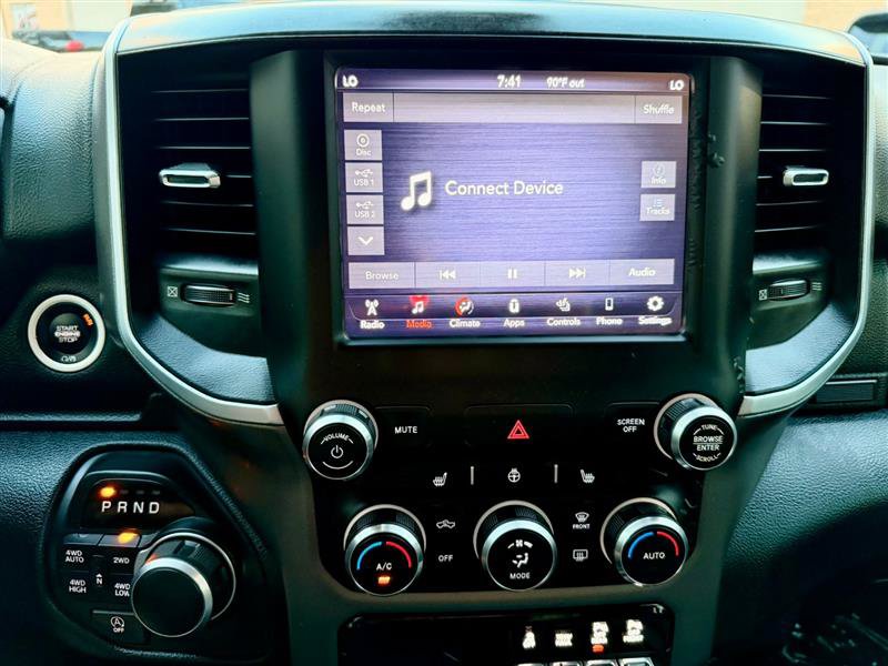 Used 2019 RAM 1500 Big Horn AWD/4WD image 24