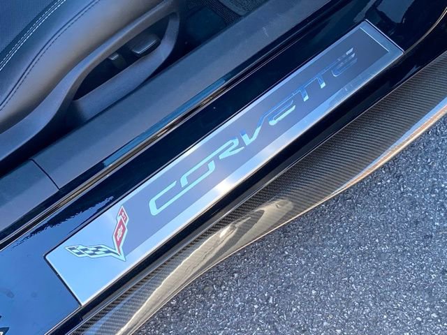 Used 2016 Chevrolet Corvette Stingray Coupe w/ Carbon Flash Badge Package RWD image 19