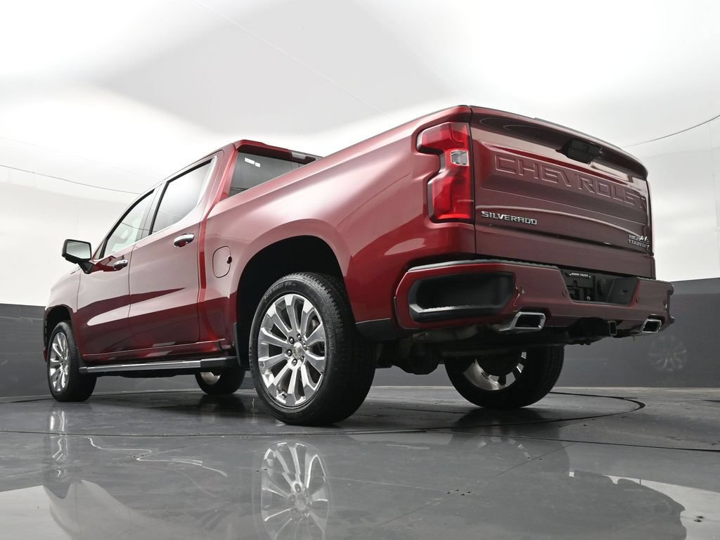 Used 2020 Chevrolet Silverado 1500 High Country w/ Technology Package AWD/4WD image 25