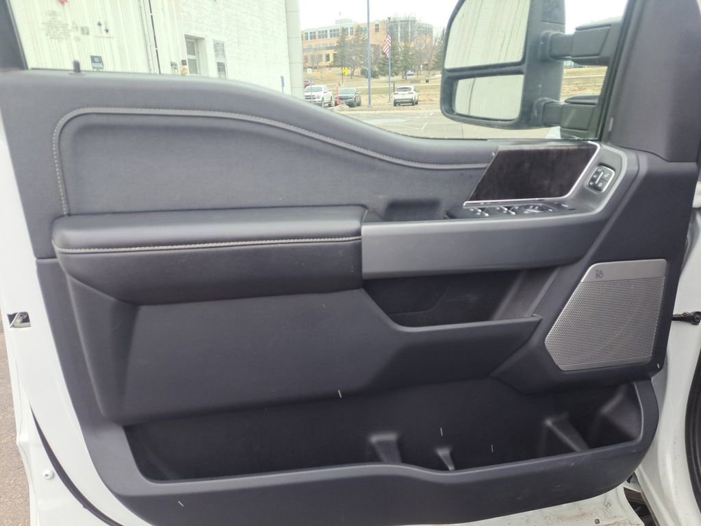 Used 2024 Ford F250 Lariat w/ Lariat Ultimate Package image 24