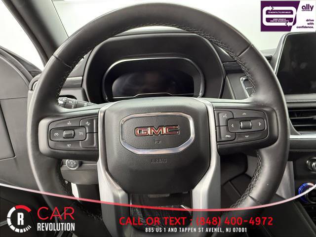 Used 2024 GMC Yukon XL SLT AWD/4WD image 17