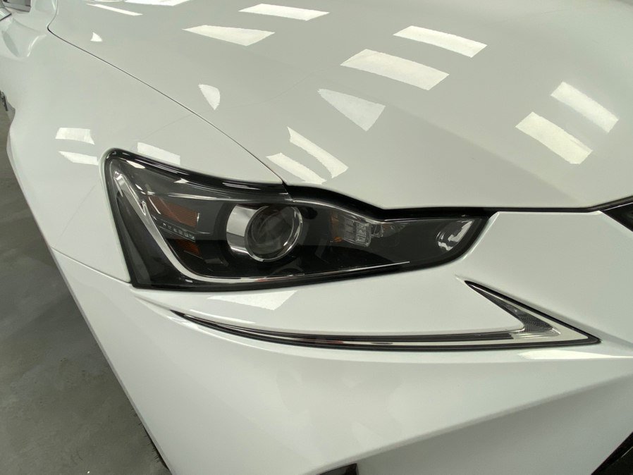Used 2018 Lexus IS 300 AWD image 13