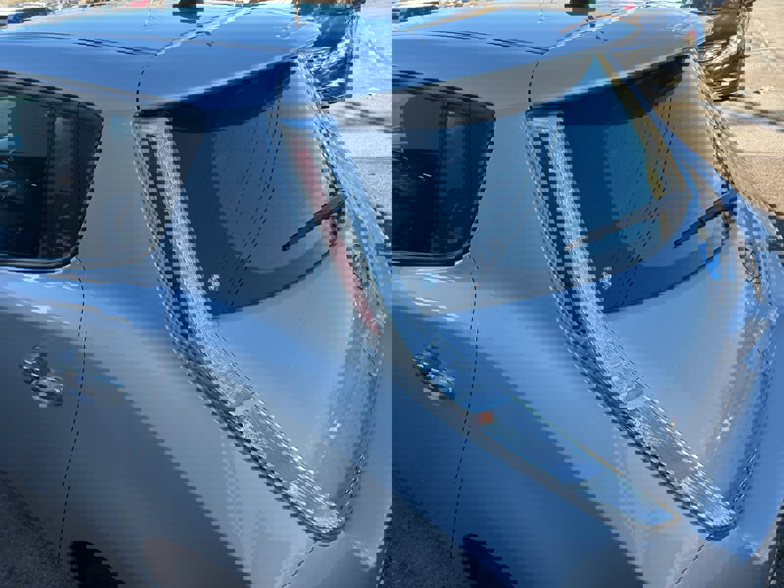 Used 2016 Nissan Leaf SV image 26