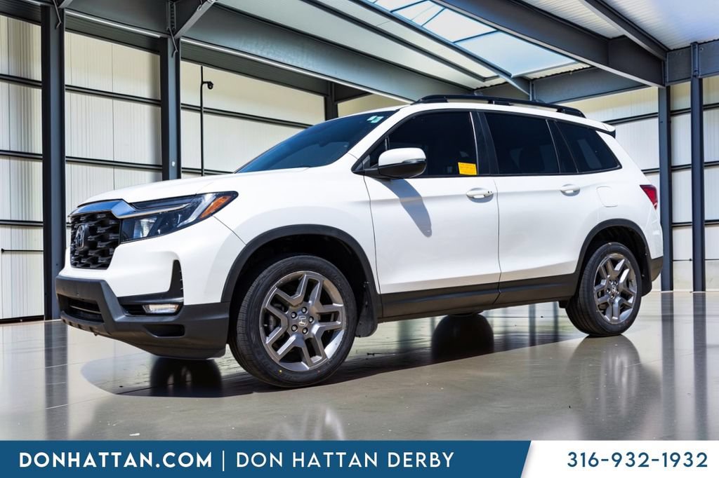 Used 2023 Honda Passport EX-L image 2