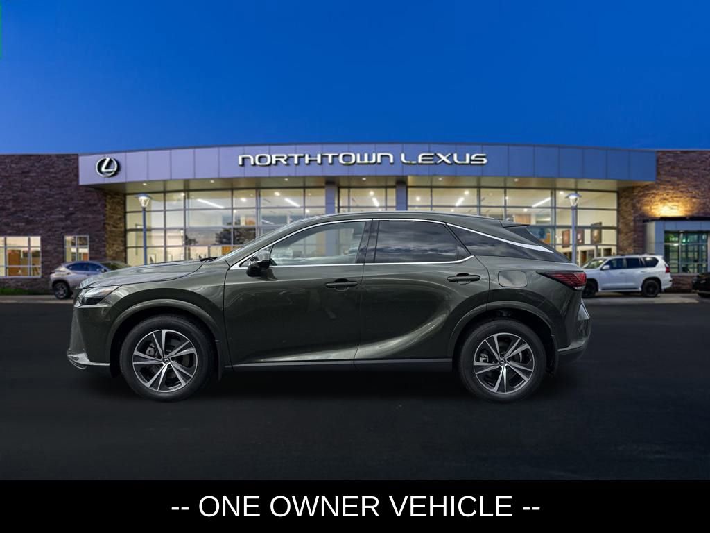 Used 2024 Lexus RX 350 Premium image 2