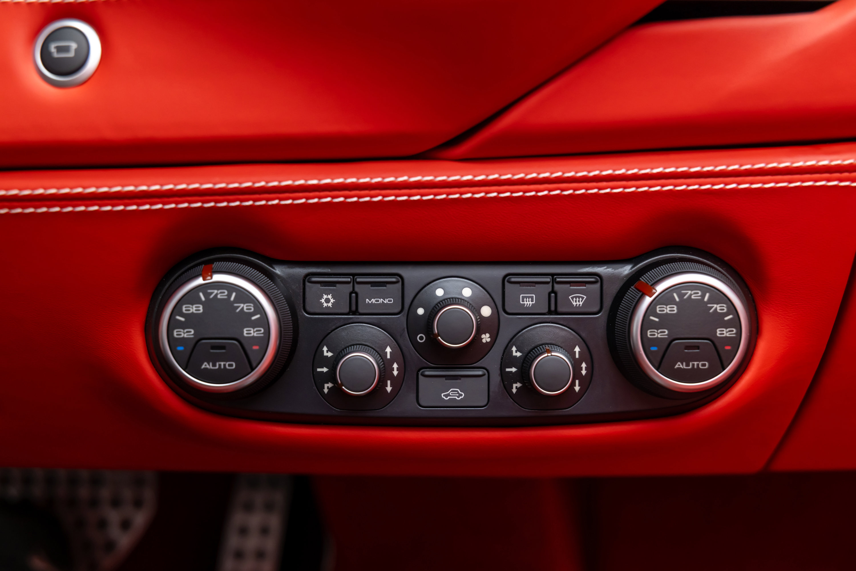 Certified 2017 Ferrari 488 Spider image 94