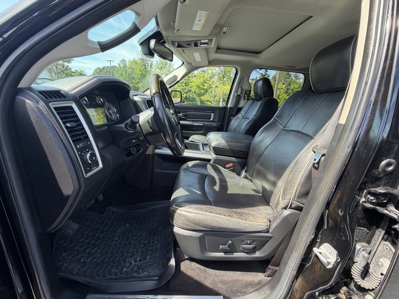 Used 2014 RAM 1500 Limited AWD/4WD image 13
