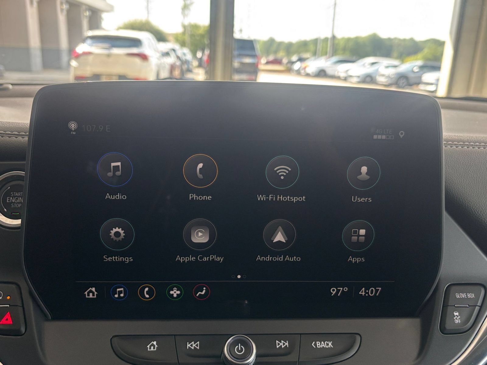Used 2025 Chevrolet Blazer LT FWD image 19