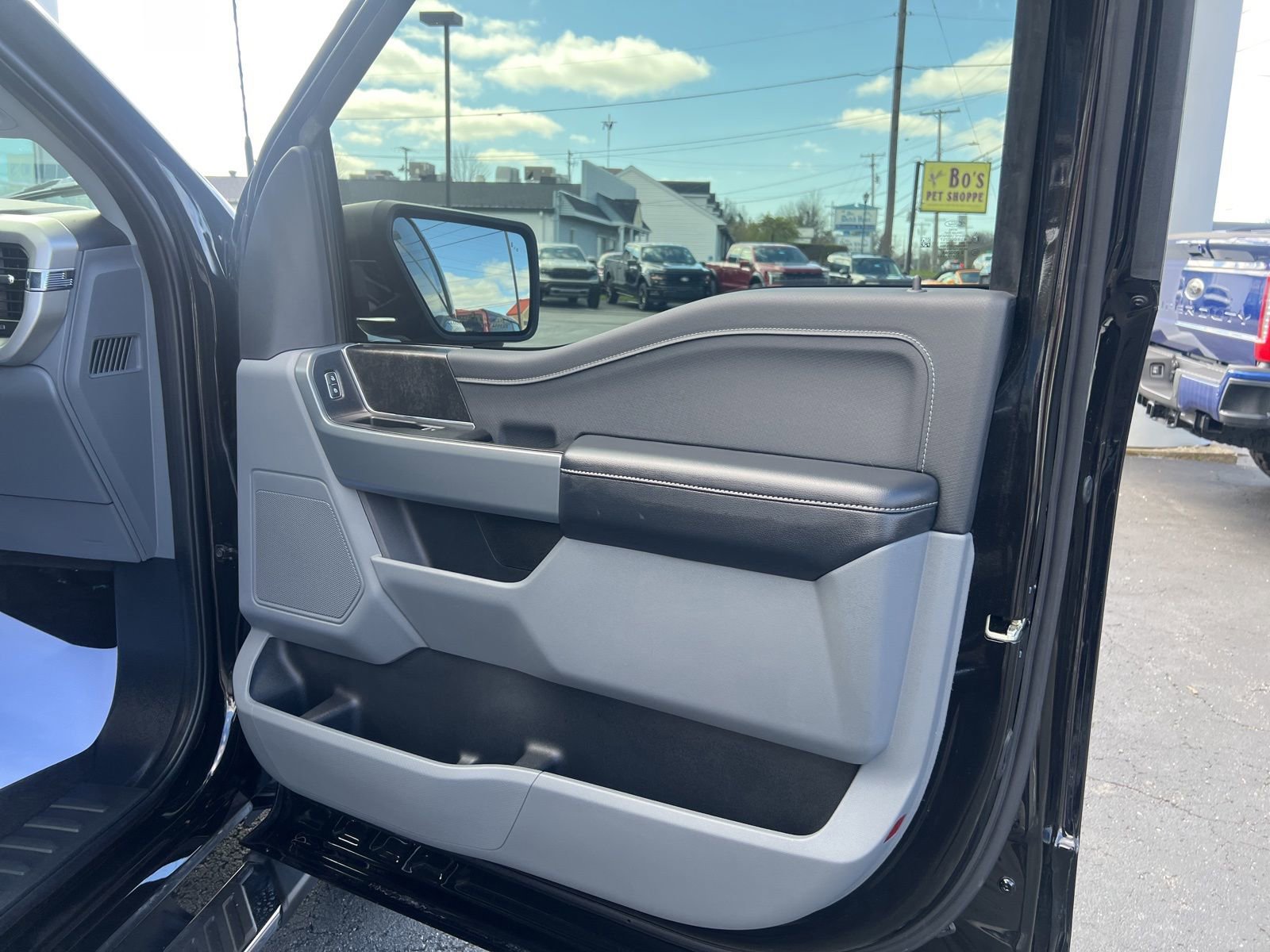 Used 2021 Ford F150 XLT w/ Equipment Group 302A High image 46