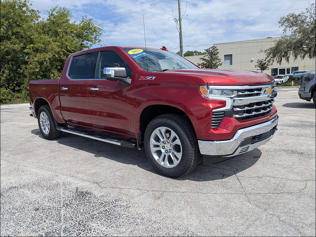 Certified 2025 Chevrolet Silverado 1500 LTZ AWD/4WD image 2