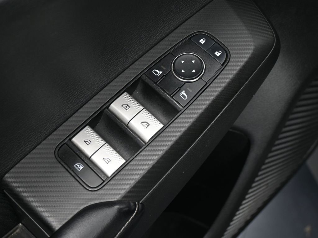 Used 2022 Mitsubishi Outlander ES image 16