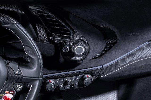 Used 2020 Ferrari 488 Pista Spider image 17
