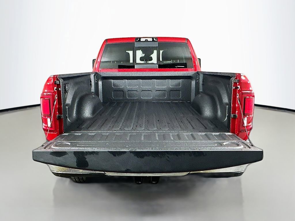 New 2026 RAM 2500 Limited w/ Towing Technology Group image 16