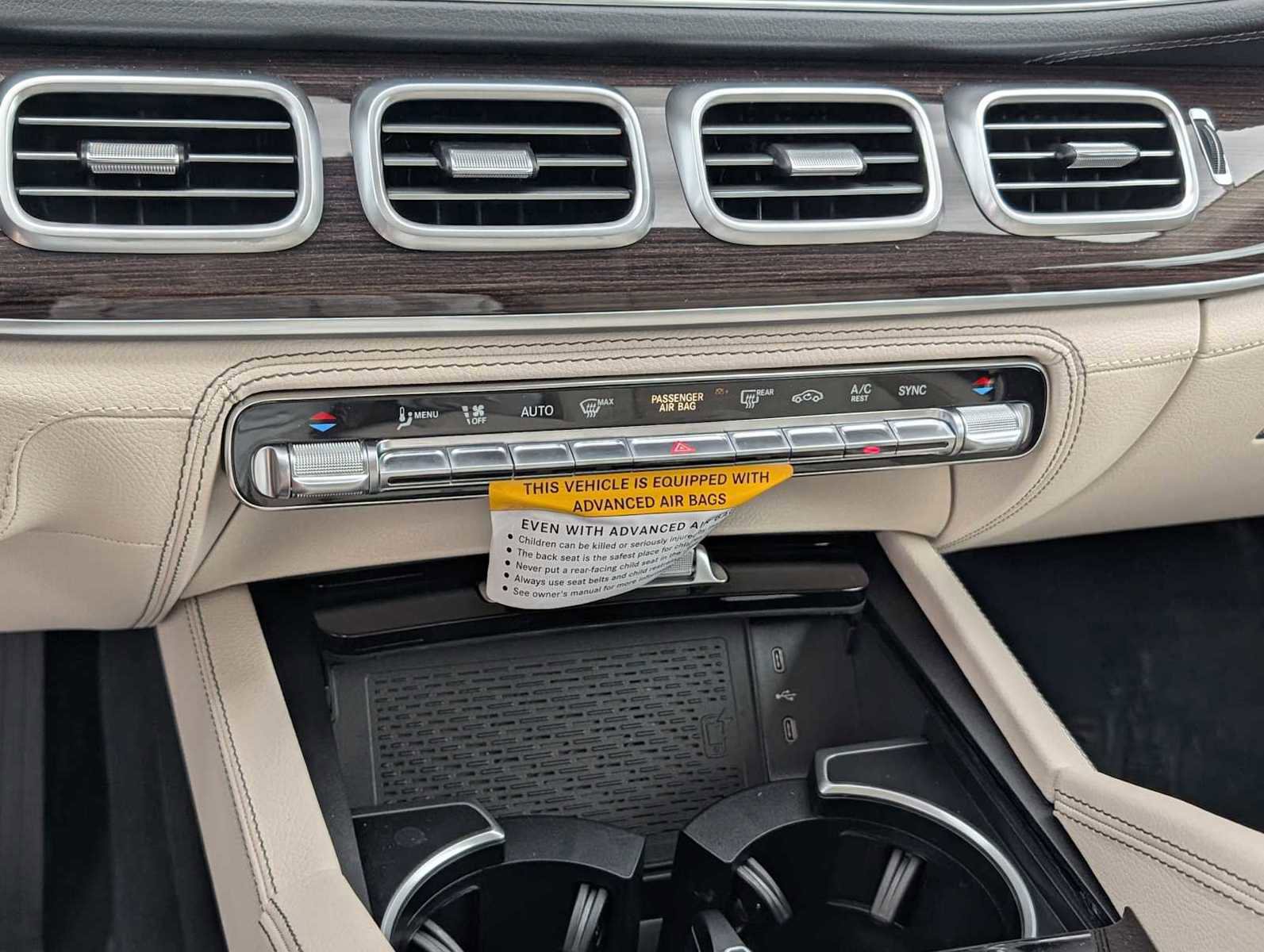 New 2026 Mercedes-Benz GLE 450 4MATIC Coupe image 13