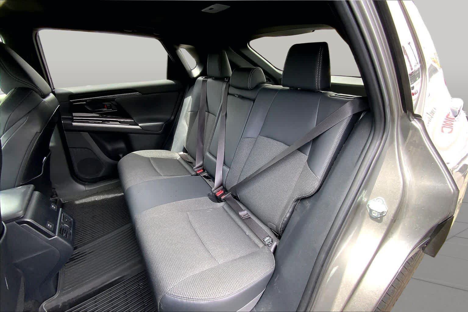 Used 2024 Toyota bZ4X AWD w/ Weather Package image 20