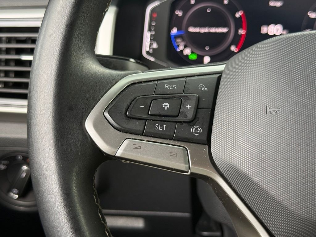 Used 2022 Volkswagen Atlas Cross Sport SE AWD/4WD image 29