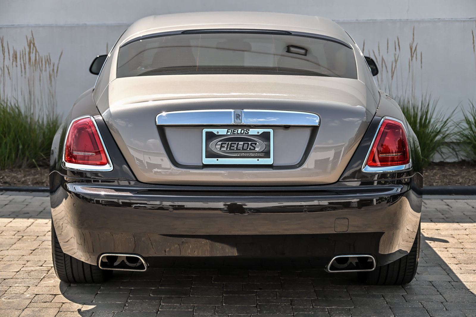 Used 2016 Rolls-Royce Wraith RWD image 12