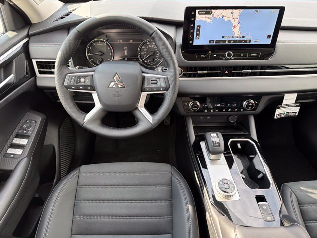 New 2026 Mitsubishi Outlander SE FWD image 20