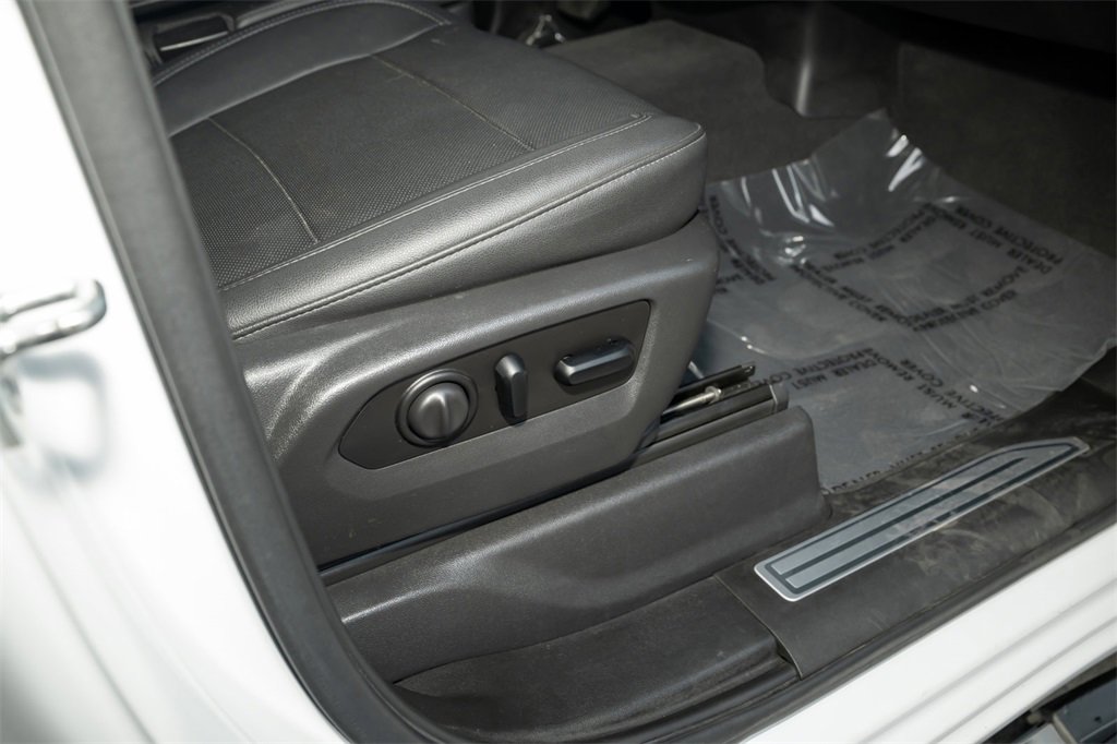 Used 2021 Chevrolet Silverado 2500 LTZ image 44