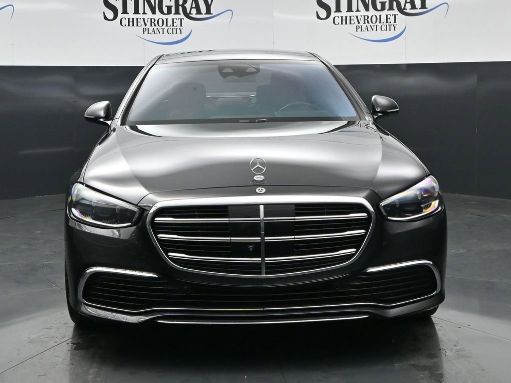 Used 2024 Mercedes-Benz S 580 4MATIC Sedan image 2