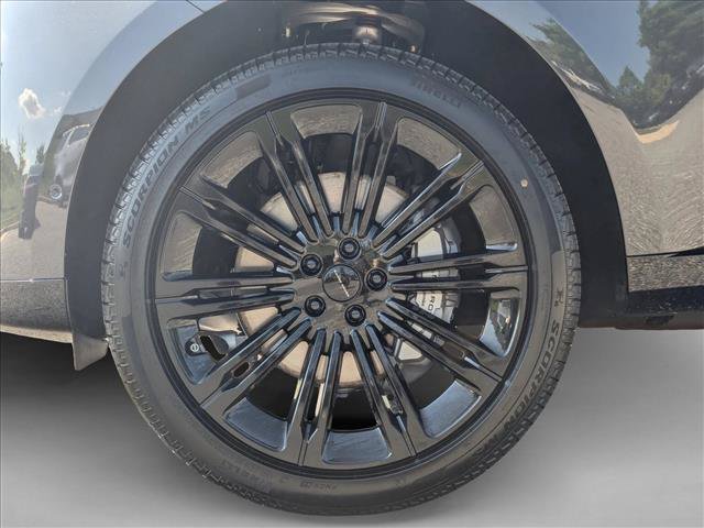 New 2026 Land Rover Range Rover SE AWD/4WD image 10