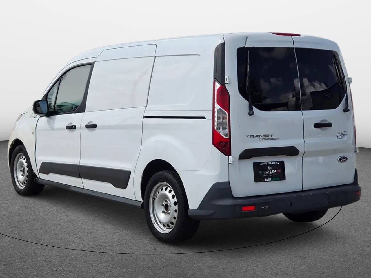 Used 2015 Ford Transit Connect XLT FWD image 5