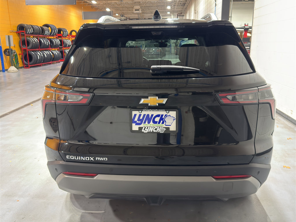 Used 2025 Chevrolet Equinox LT w/ Convenience Package II image 4
