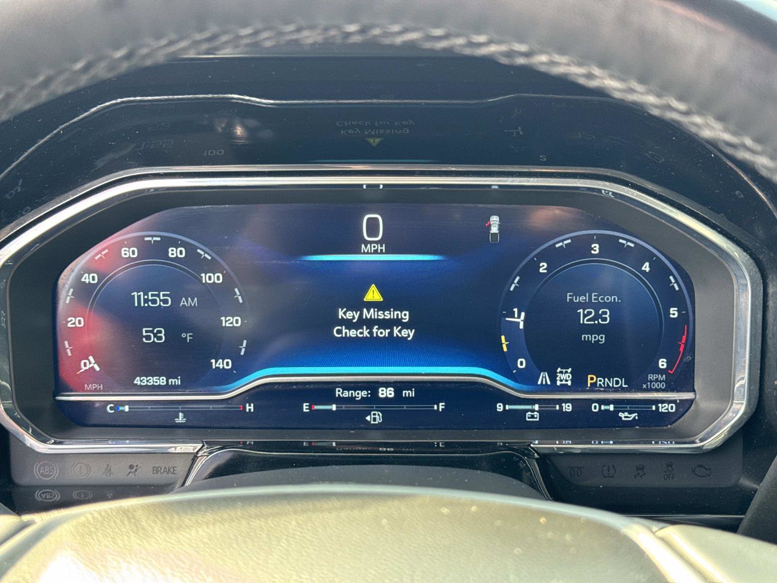 Used 2023 Chevrolet Silverado 1500 LT image 10