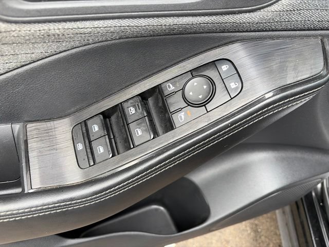 Used 2023 Nissan Rogue SV FWD image 12