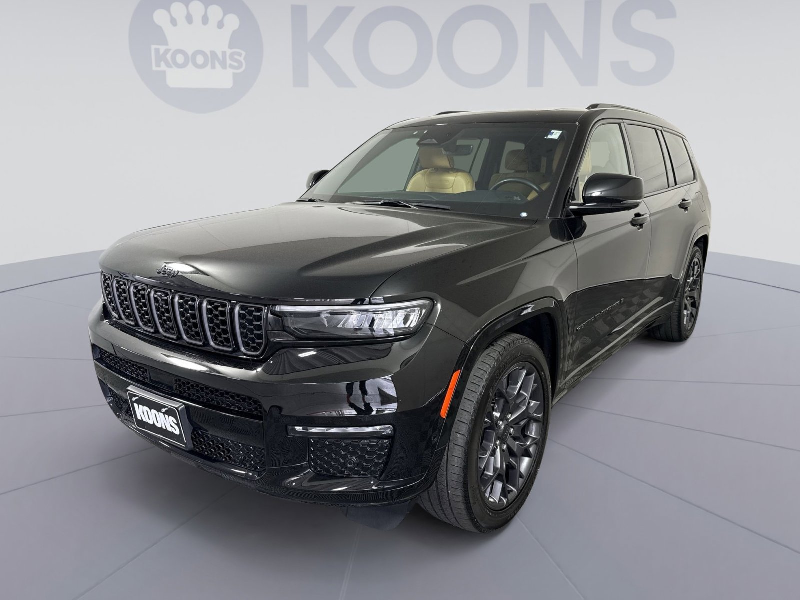 Used 2023 Jeep Grand Cherokee L Summit w/ High Altitude Package image 1