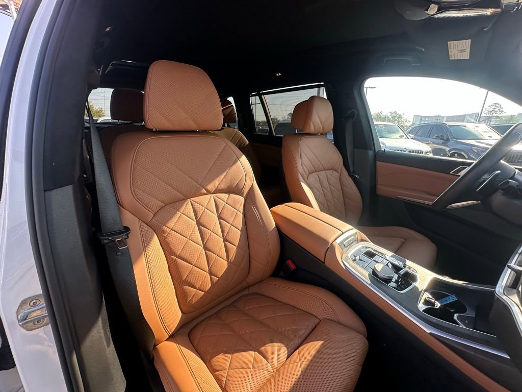 Certified 2024 BMW X7 xDrive40i w/ M Sport Package image 37